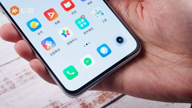 「原神」全程接近滿(mǎn)幀跑足30分鐘！真我GT2 Pro大師·紙上手體驗(yàn)