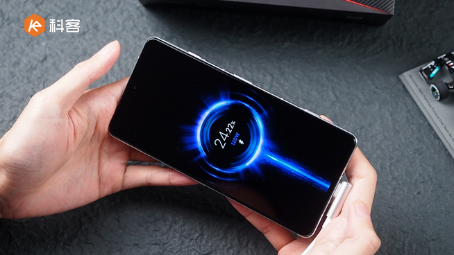 Redmi K50電競版體驗：足夠冷靜誠意滿滿 3299元起盡不盡興？