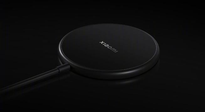 小米50W磁吸無線充電創(chuàng)新紀(jì)錄！未來小米MIX首發(fā)搭載穩(wěn)了？