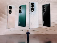  美與高性能兼得！榮耀70系列發(fā)布，36個(gè)月老化率僅2.4%