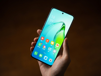 OPPO Reno8 Pro+上手體驗：設(shè)計獨一檔！雙芯拍攝到底如何？