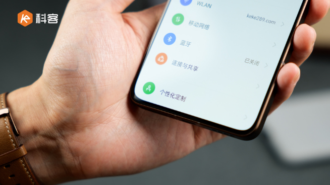 真我GT2大師探索版上手體驗(yàn)：質(zhì)感降維打擊友商？頂配僅3999元真香？