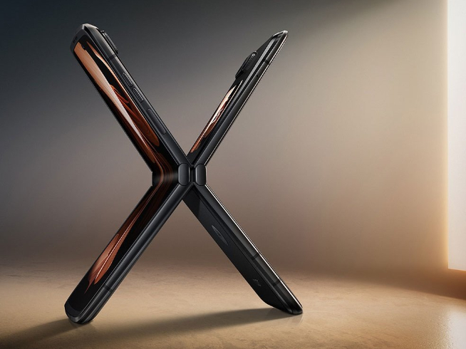 moto razr 2022對標(biāo)三星？靠5999元起低價(jià)能逆襲？