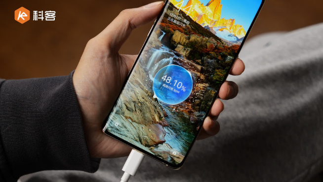 OPPO Reno9 Pro+體驗：告別IMX766！更符合超大杯之名？