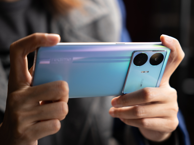 真我GT Neo5 SE開箱：第二代驍龍7+！1999元又射爆Redmi