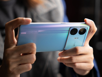 真我GT Neo5 SE開箱：第二代驍龍7+！1999元又射爆Redmi