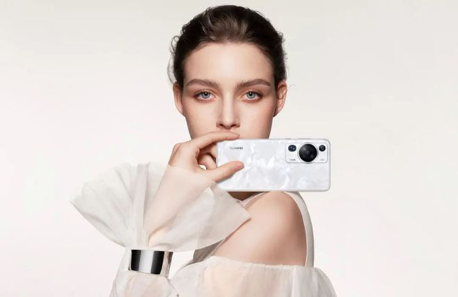 華為P60 Pro超聚光夜視長焦，打造業(yè)界最強(qiáng)的夜視望遠(yuǎn)鏡