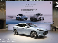 遙遙領(lǐng)先的問界速度！M5智駕版開啟交付，狂飆再提速？