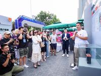 王者風(fēng)范盡顯！雅迪冠能豪華旗艦新品刷新行業(yè)新高度