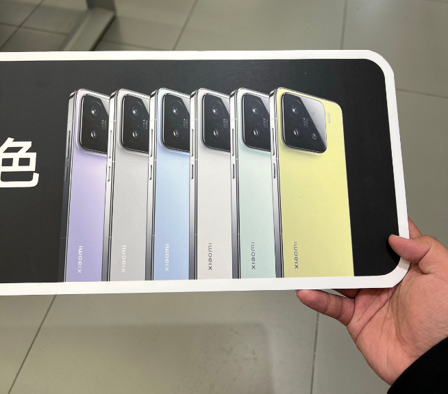 小米15系列重磅劇透：經(jīng)典亮銀版回歸！定制版多達40款顏色？