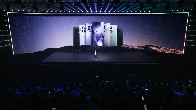 一加Ace 5系列發(fā)布：火拼REDMI K80系列？次旗艦新內(nèi)卷來了！