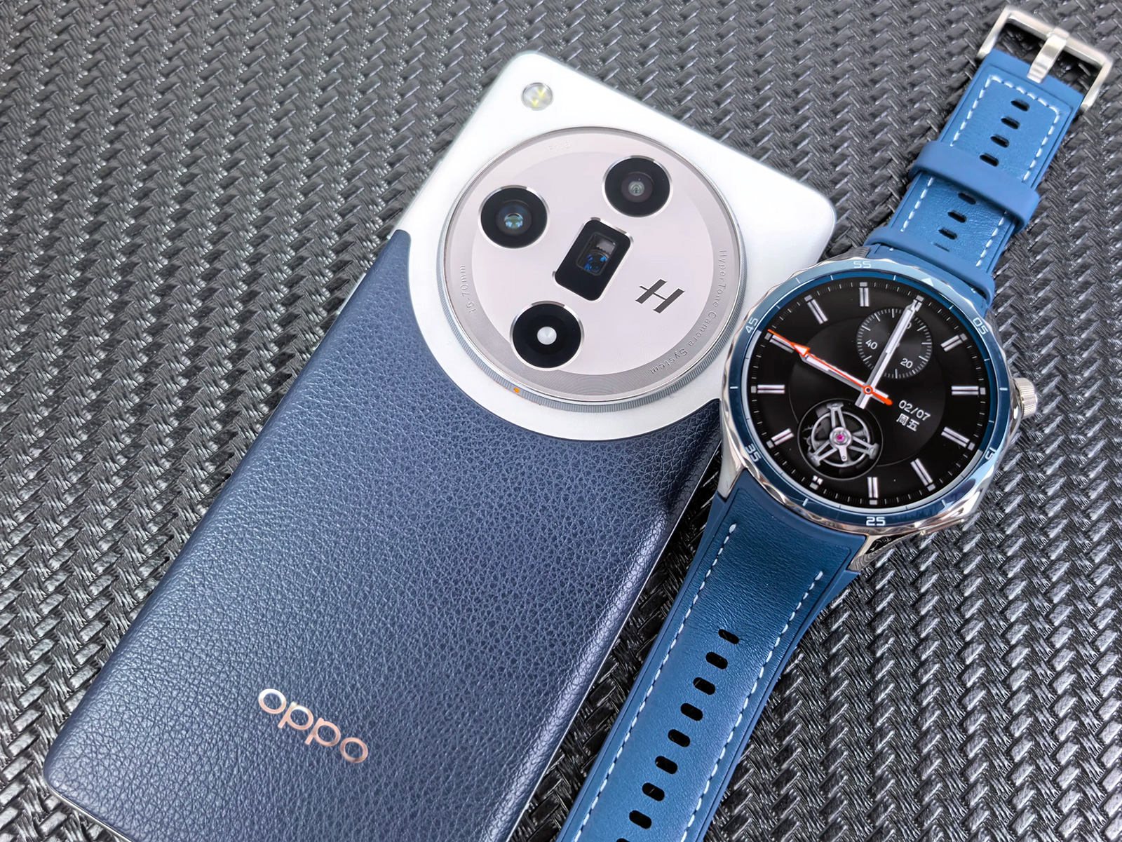 最薄折疊屏OPPO Find N5發(fā)布：起售價(jià)比上代便宜千元，但影像降配