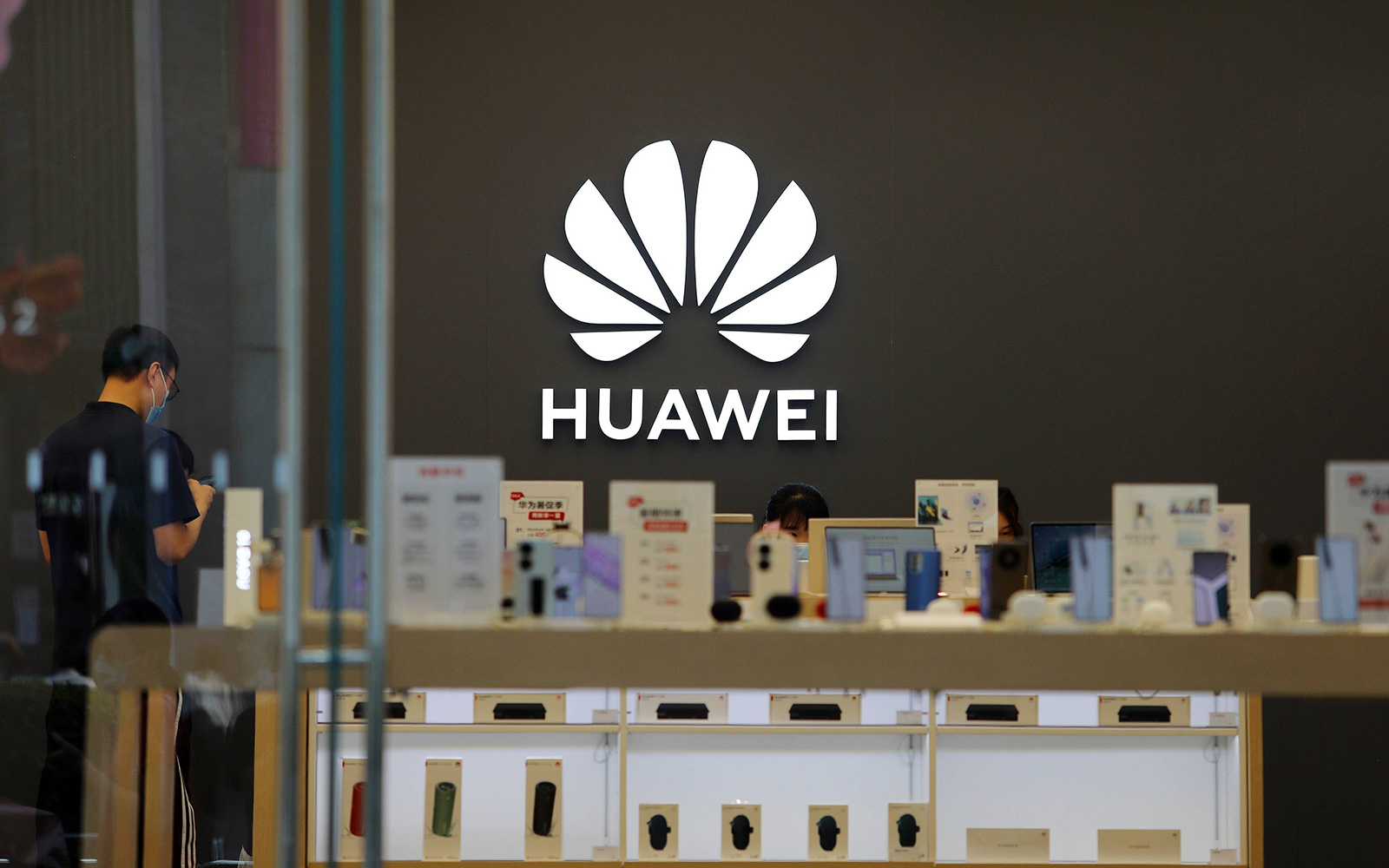 黃仁勛再次盛贊華為，憑什么贏得頂尖科技巨頭的認(rèn)可？