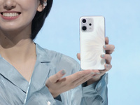 OPPO手機(jī)漲價(jià)耳機(jī)抄襲翻車？Reno14系列發(fā)布，OPhone玩新花樣