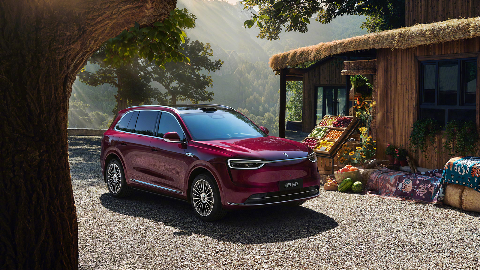 車(chē)圈罕見(jiàn)！理想i8緊急降價(jià)砍車(chē)型，真聽(tīng)勸還是怕“翻車(chē)”？