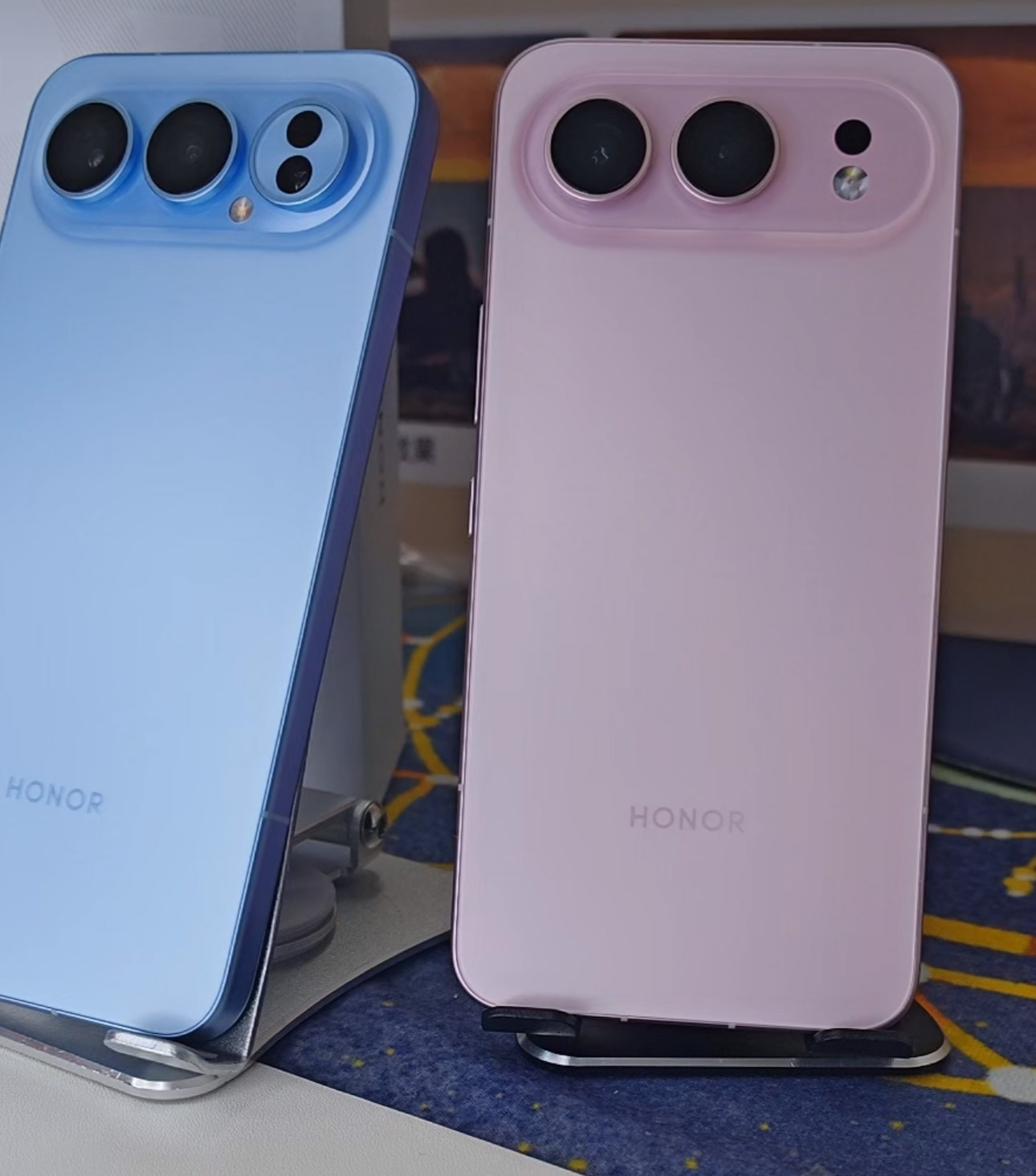 榮耀500系列配置全面出爐：續(xù)航強(qiáng)但影像短板，11月24日發(fā)布會(huì)