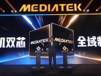 聯(lián)發(fā)科雙芯齊發(fā)+三項佳績！REDMI首發(fā)天璣9500s，跑分361萬